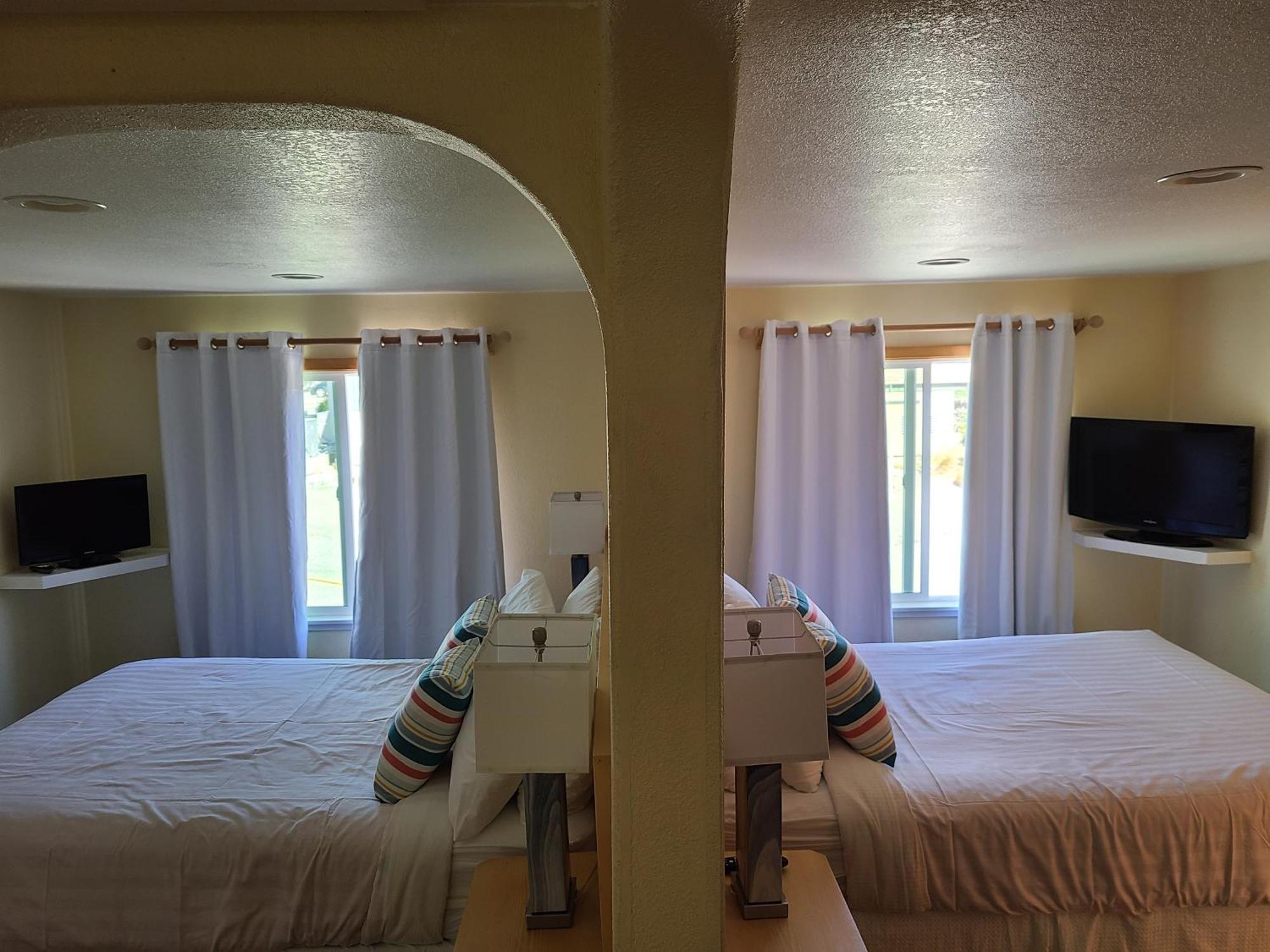 Sunny Cove Motel แคปิโทลา ห้อง รูปภาพ